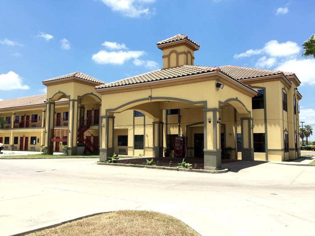 Boca Chica Inn And Suites Brownsville Kültér fotó