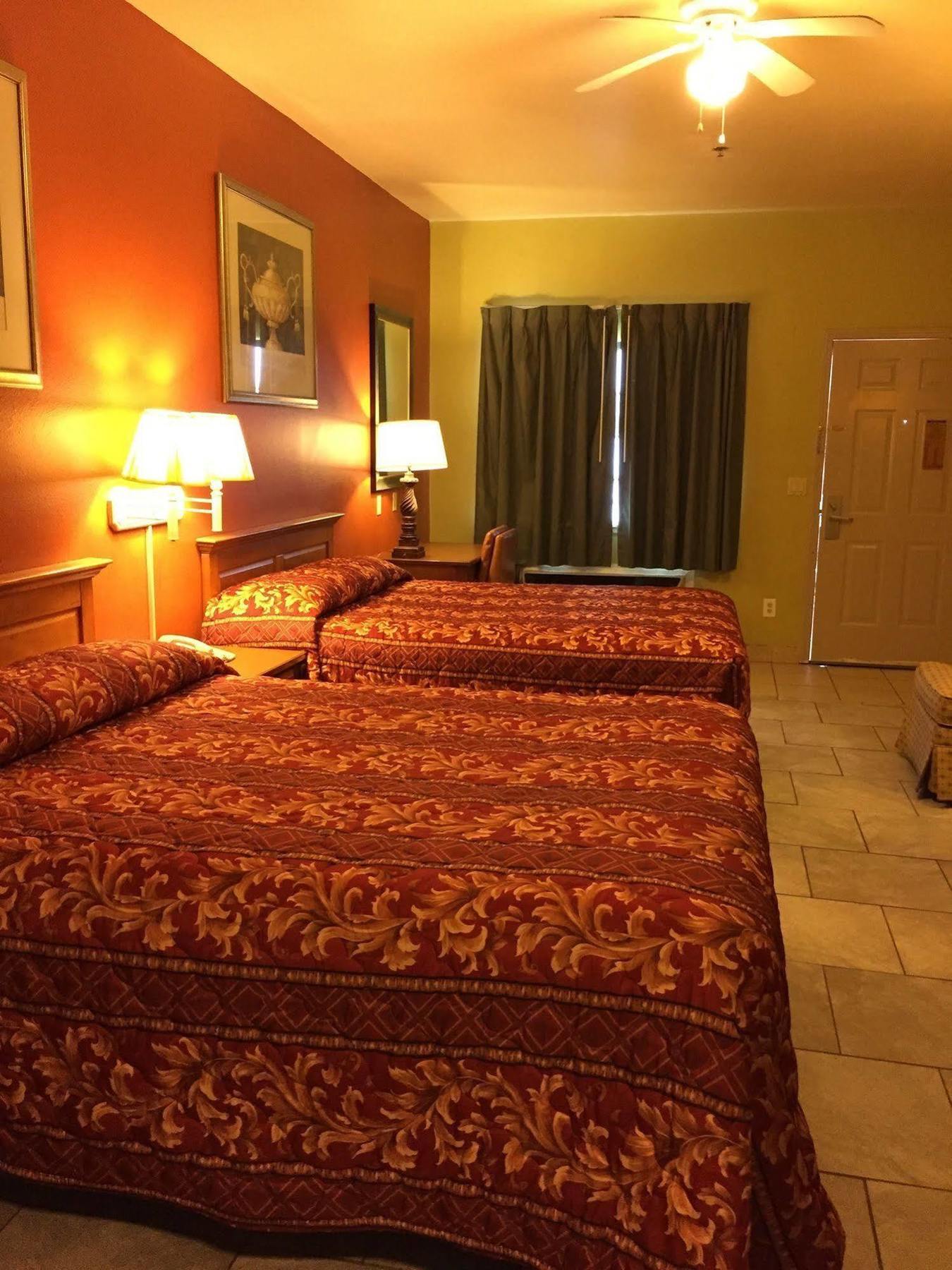 Boca Chica Inn And Suites Brownsville Kültér fotó